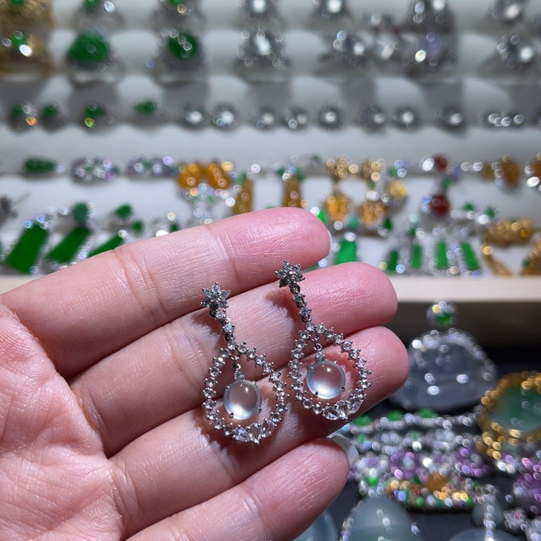 翡翠耳饰18K金镶嵌玻璃种冰蛋耳坠