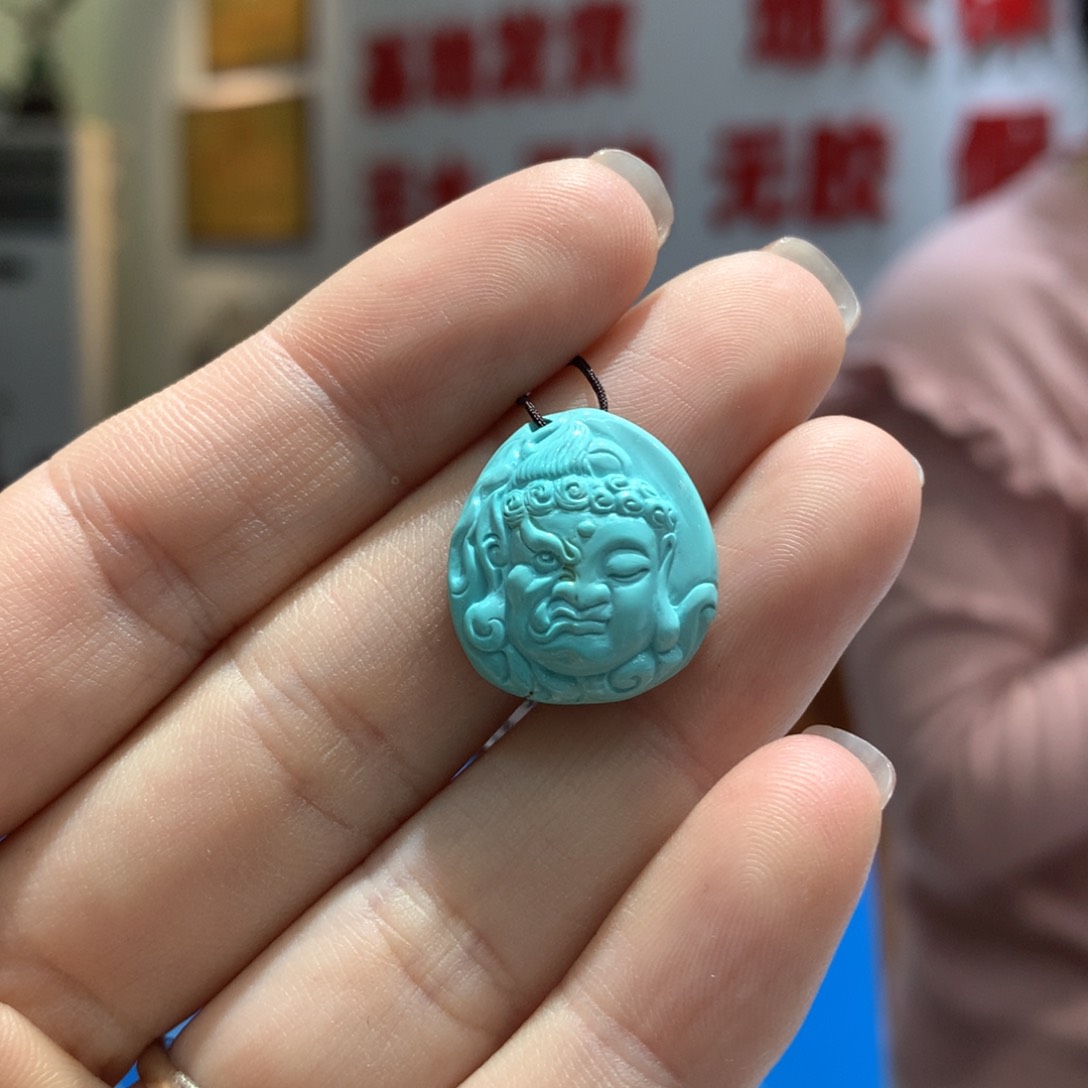 绿松石配饰未镶嵌