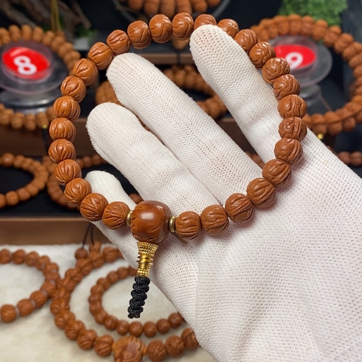 桃核吊坠天****修秦岭龙纹