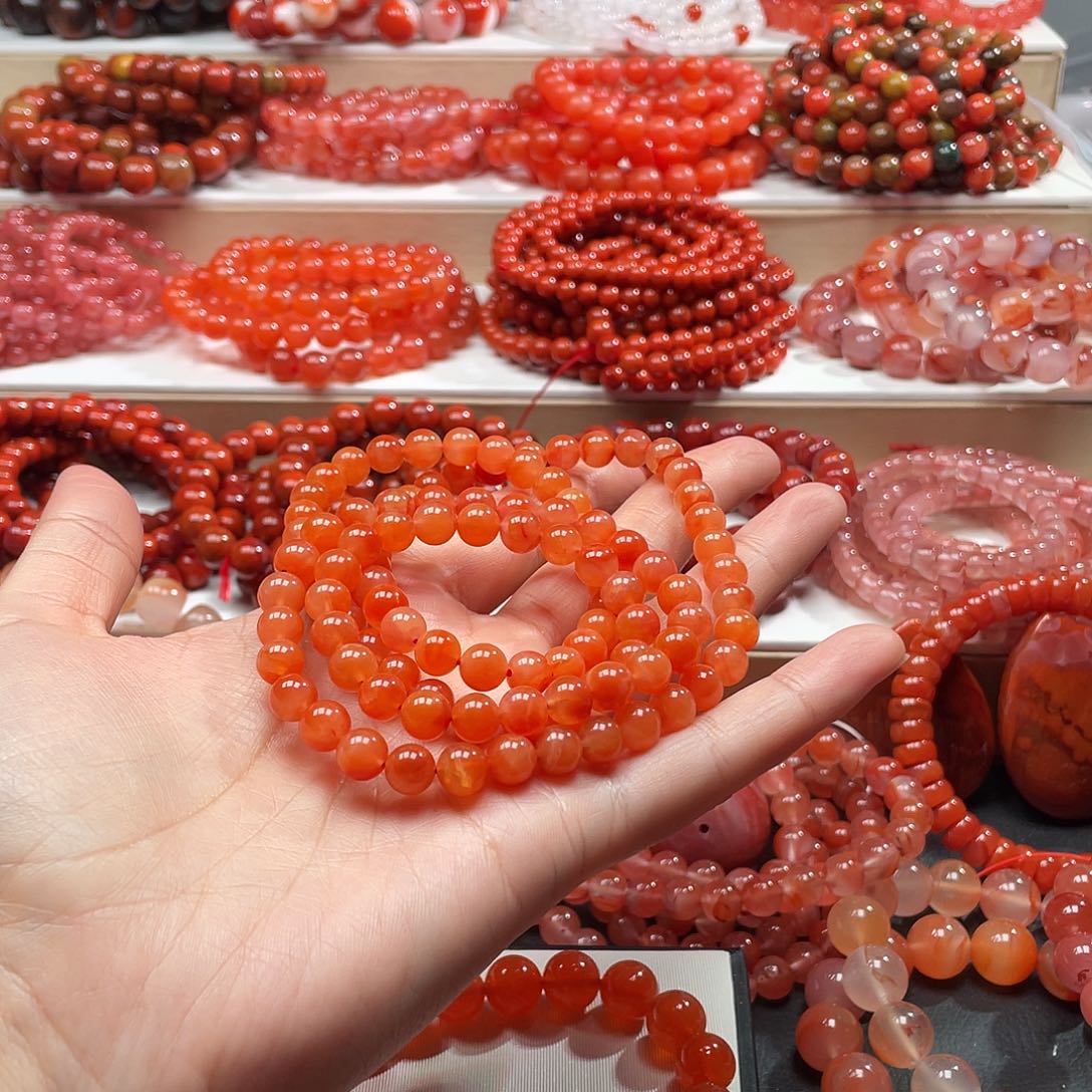 暴***虎南红玛瑙未镶嵌手链