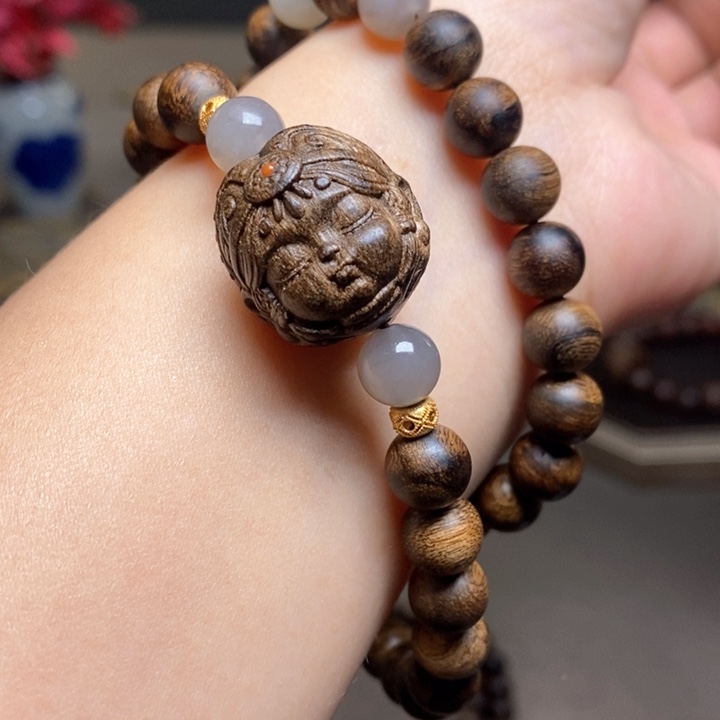 沉香手串越南芽庄瘤疤黄棋楠0.8➕沉香木雕设计