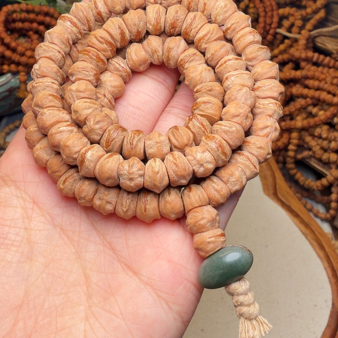 哈***哇吊坠柏香籽/百香籽