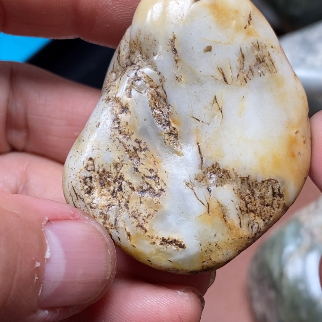 和田玉（糖玉）挂件未镶嵌