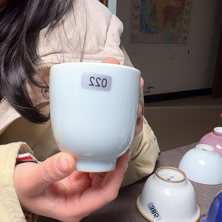 甜白手握杯容量100毫升