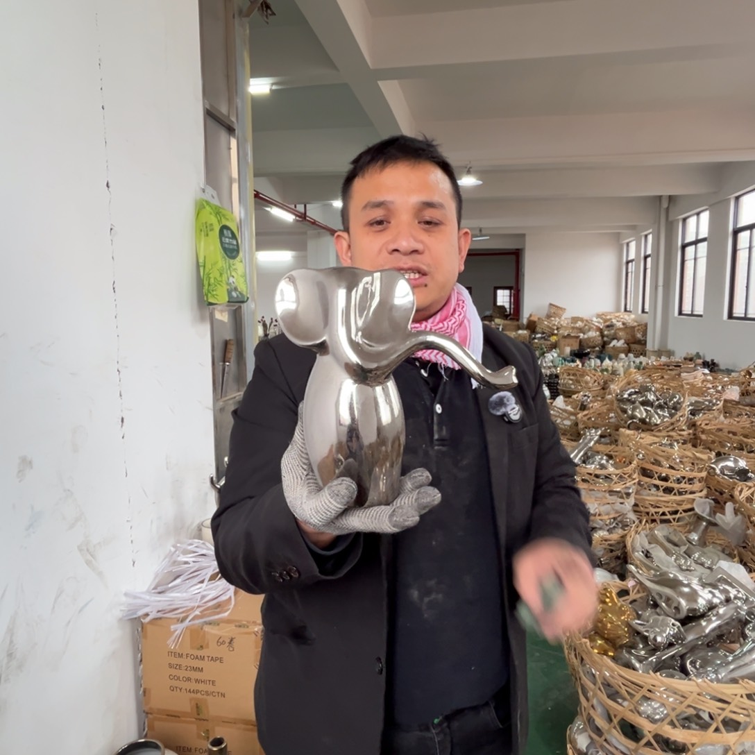 摆件117 号高中低温陶瓷瓶（部分微瑕）