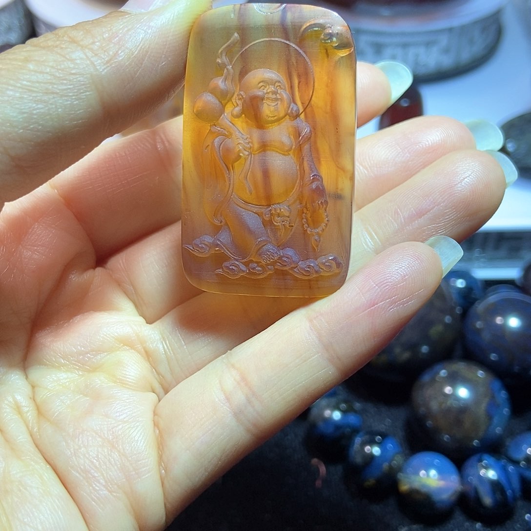 未镶嵌颈饰琥珀缅甸天然琥珀吊坠