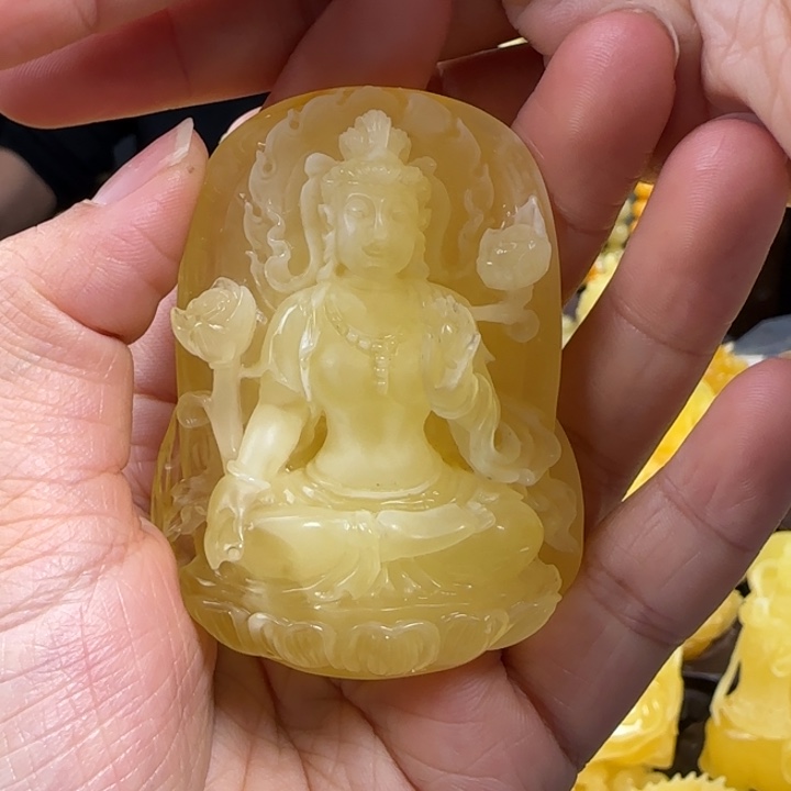 蜜蜡珠宝奇石未镶嵌