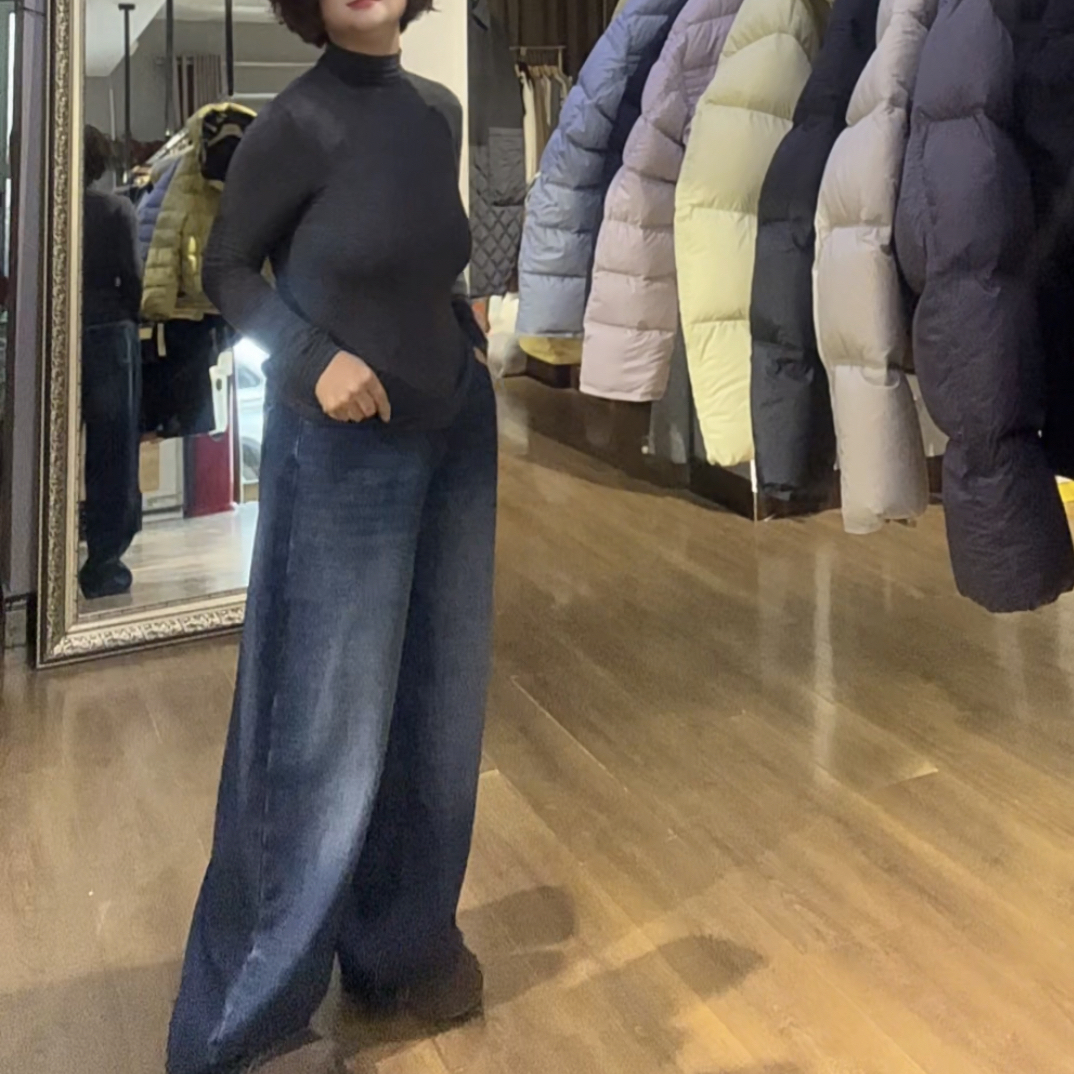 ［爱衣橱店长推荐］秋冬新款显瘦时尚柔软羊绒内搭