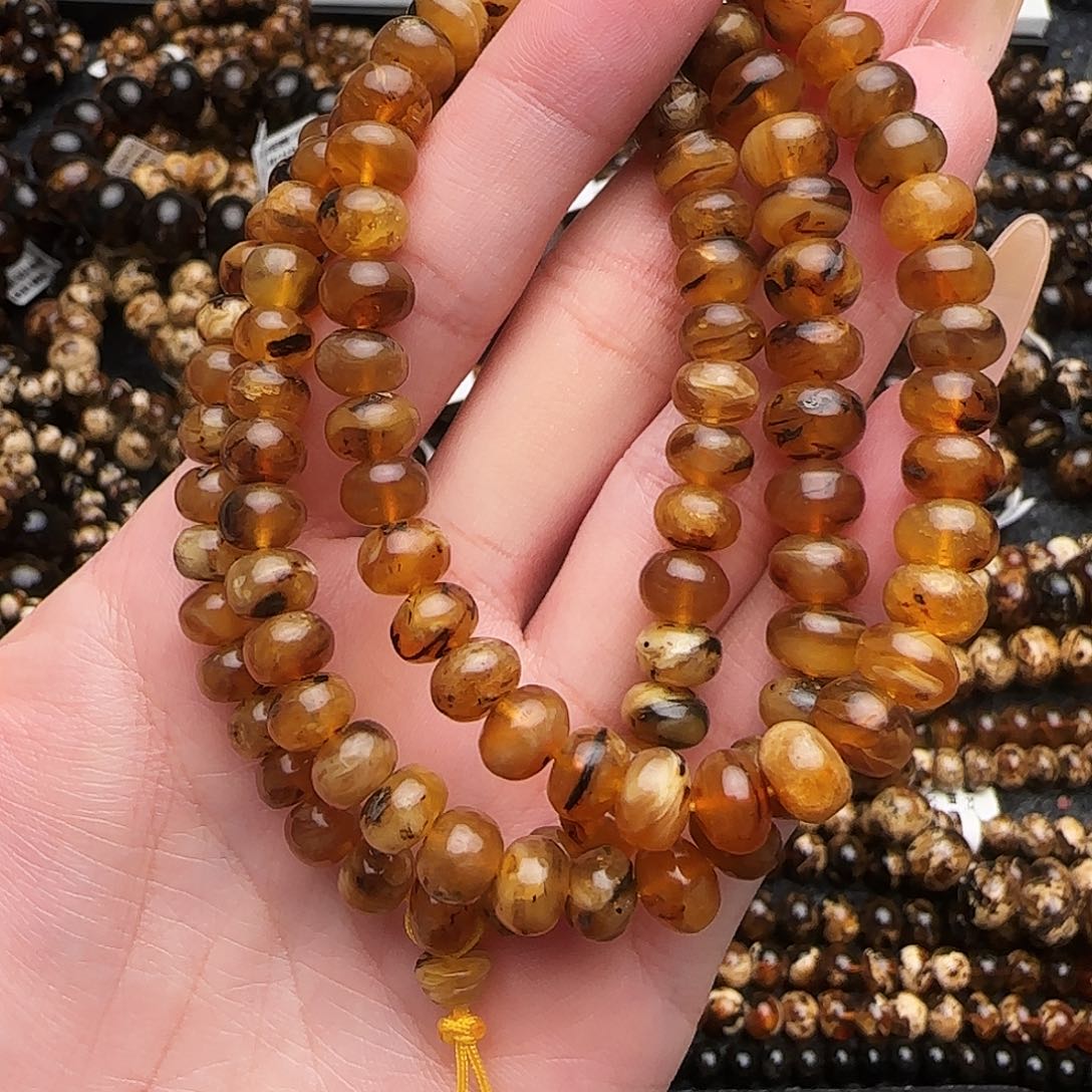 未镶嵌琥珀手链抚顺琥珀