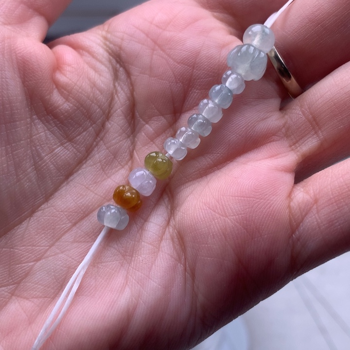 翡翠散珠g****r莲花珠430元收400