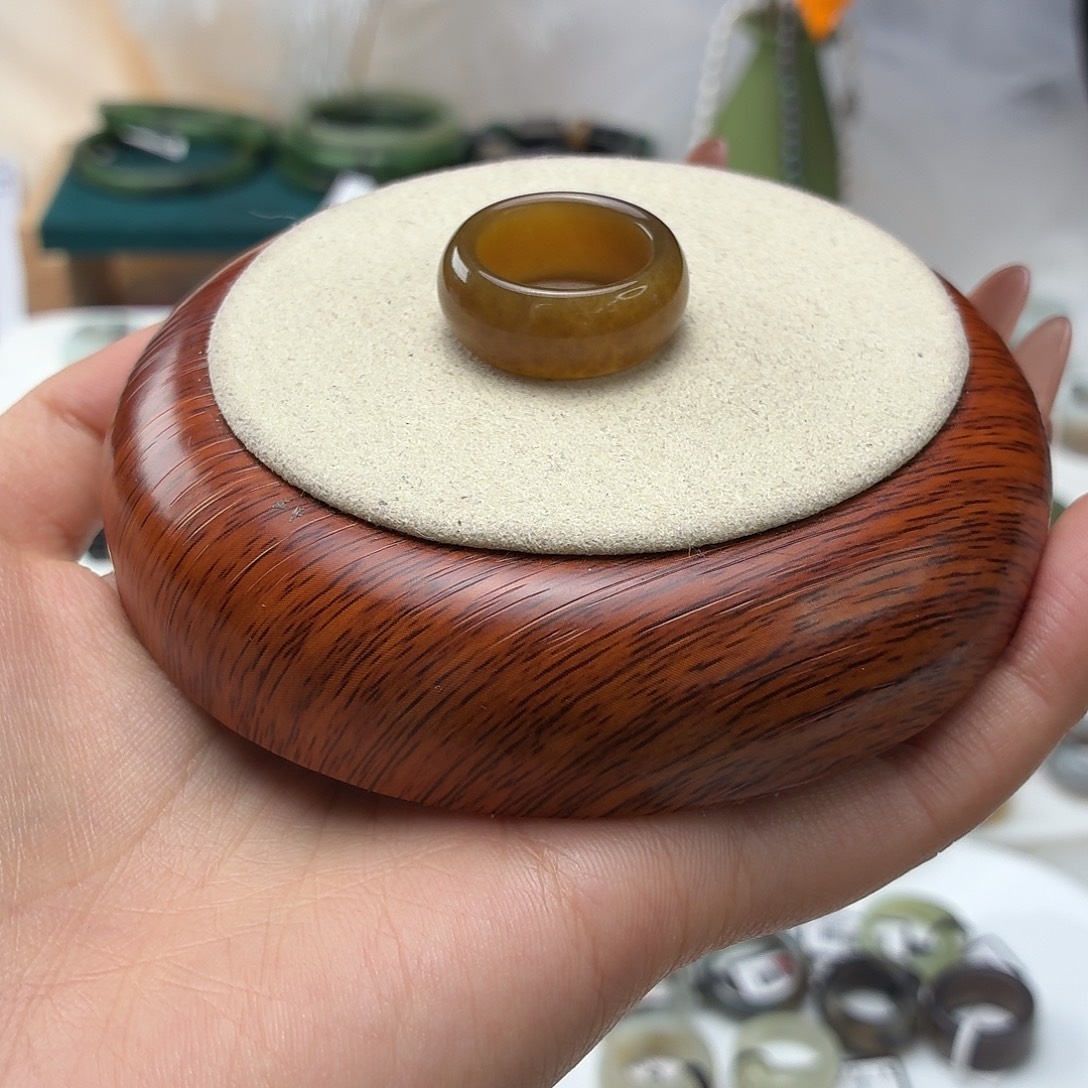 和田玉未镶嵌戒指糖色甜甜圈i39