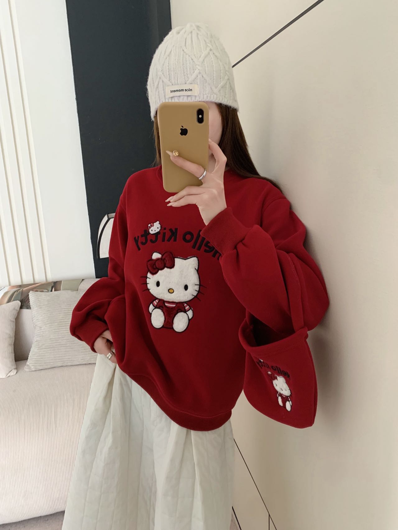 2025冬季新款Kitty毛绒绒可爱刺绣加绒加厚圆领卫衣（带包包）5108