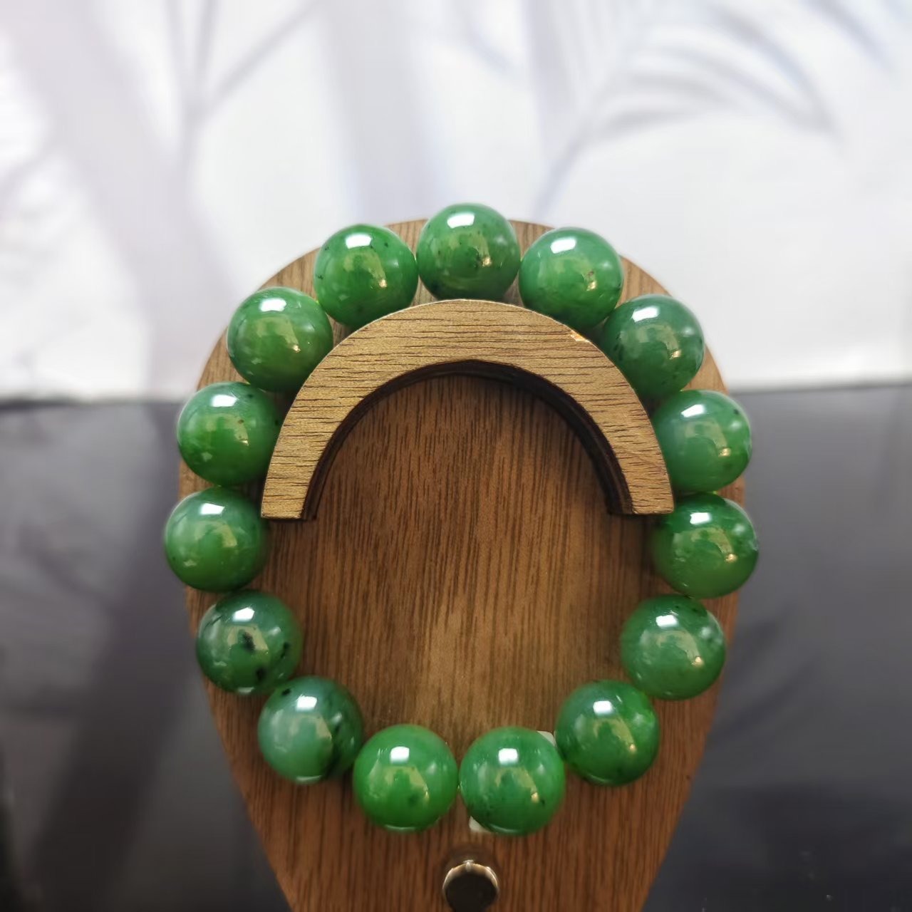 Q和田玉碧玉圆珠手串（卡14）4175