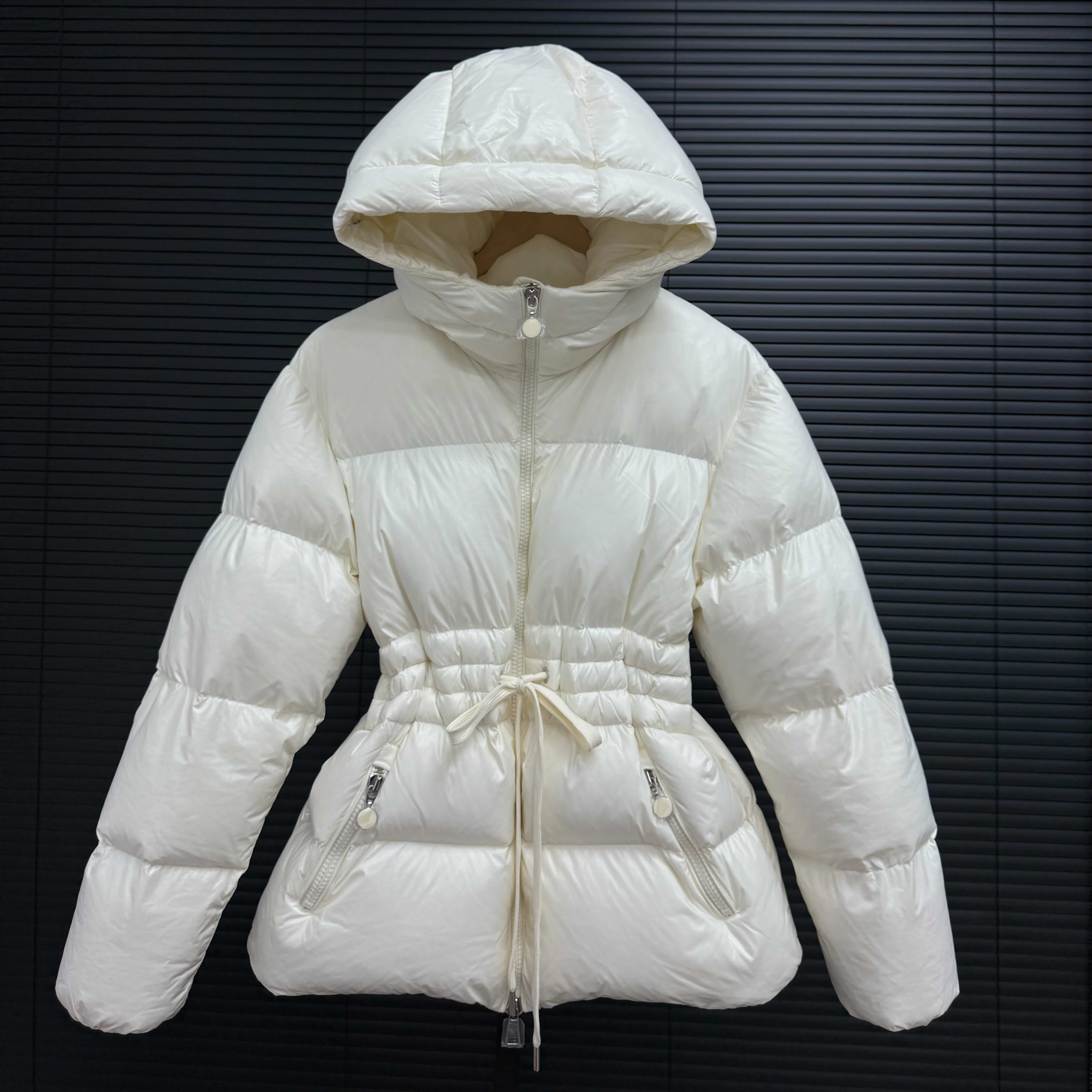 【UNA推荐-马卡龙】设计师收腰连帽加厚保暖时尚女士白鹅绒羽绒服