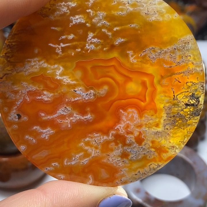 玛瑙/玉髓颈饰足银镀金镶嵌阳*