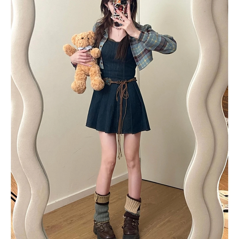 【破价秒发】夏款复古民族风格纹村衫百褶牛仔吊带裙显瘦辣妹套装