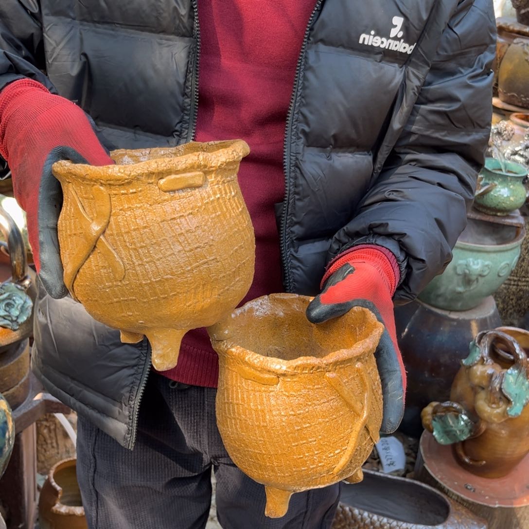 红陶高16口14有孔