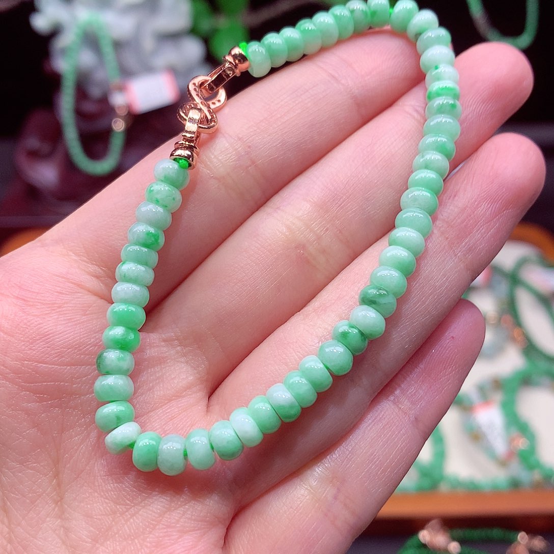 未镶嵌手链翡翠翡翠