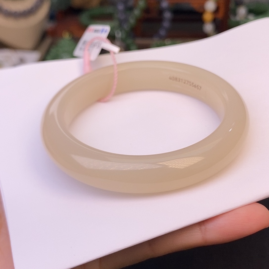 和田玉56.3 熟藕粉老料脂膏级收藏手镯未镶嵌