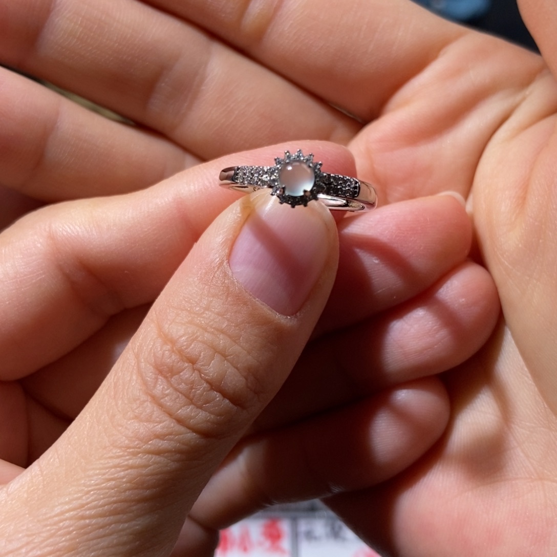 翡翠颈饰银S925镶嵌翡翠