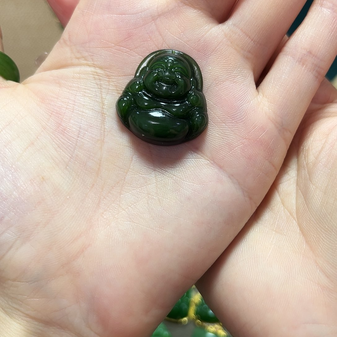 颈饰银S925镶嵌和田玉（碧玉）