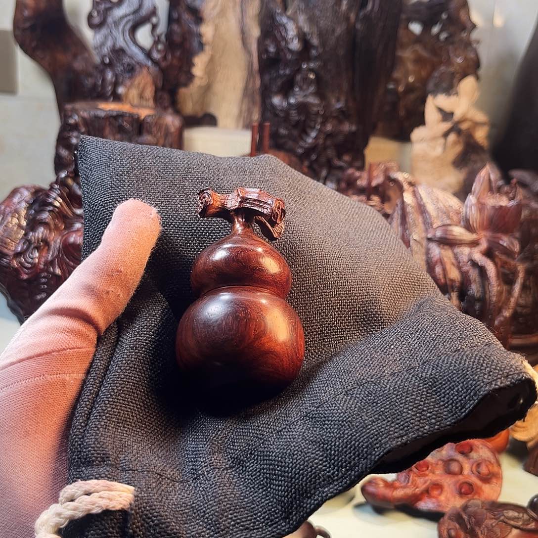 达***溜檀香紫檀（小叶紫檀）