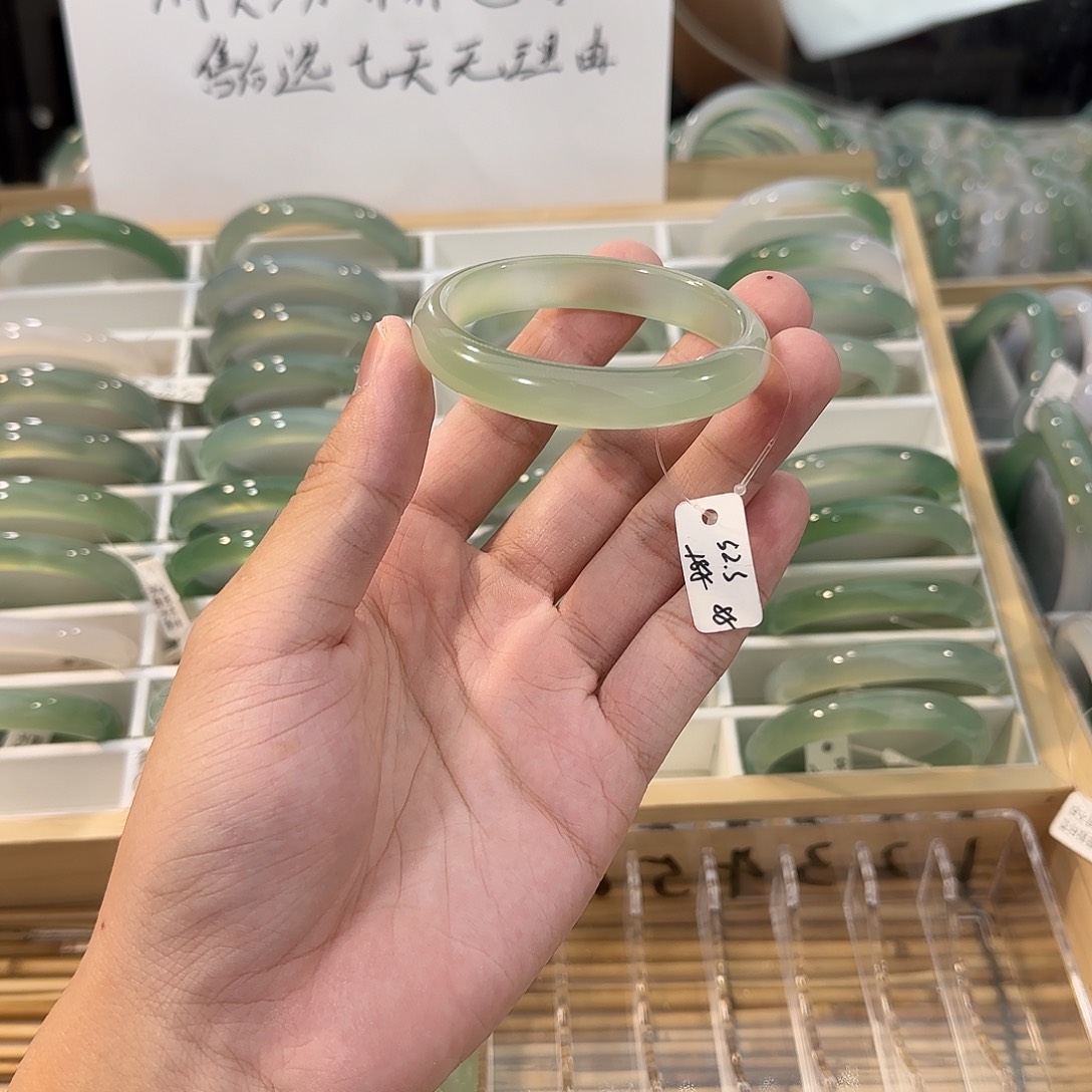 手镯玛瑙/玉髓未镶嵌圈口52.3