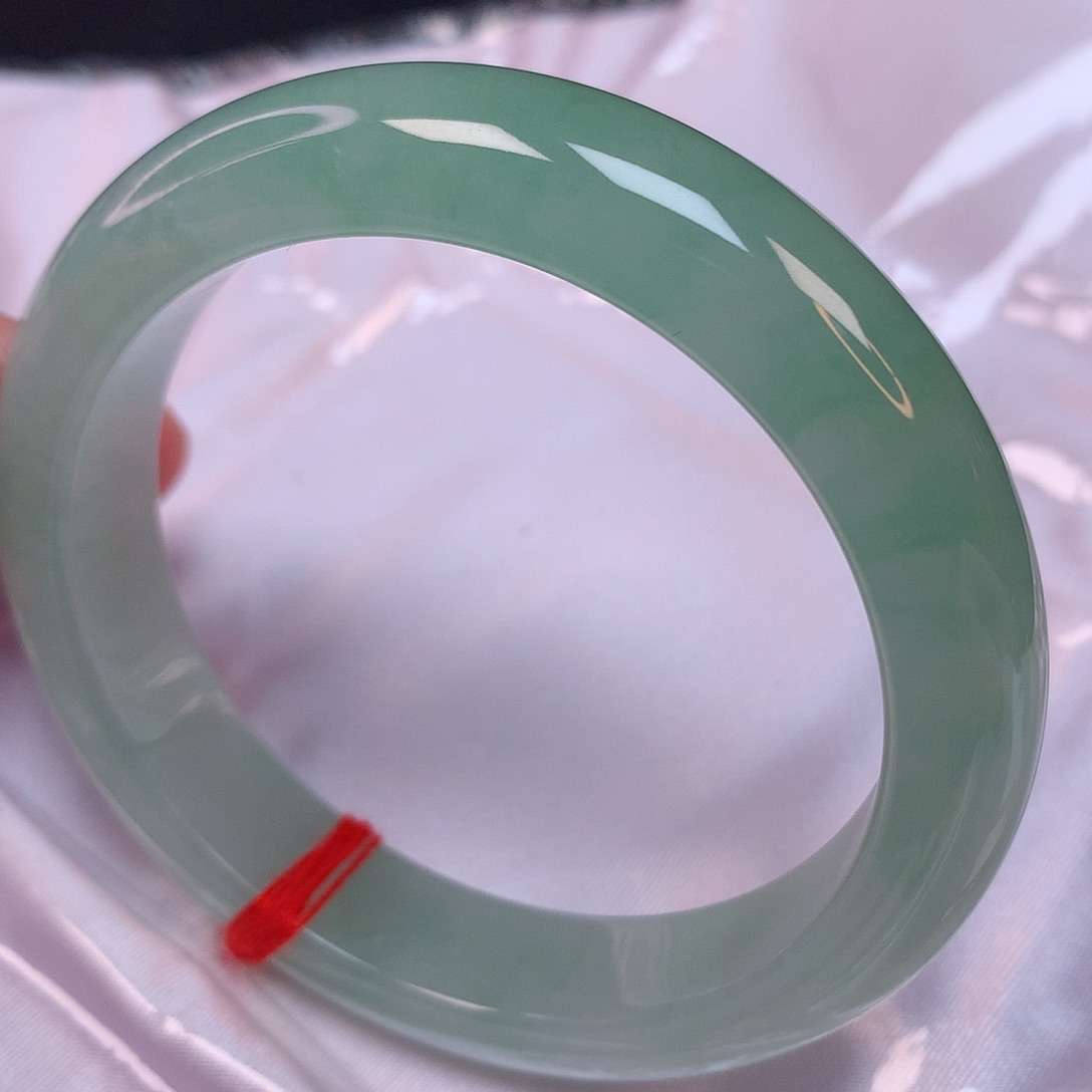 翡翠手镯未镶嵌E****_55+ 翡翠手镯