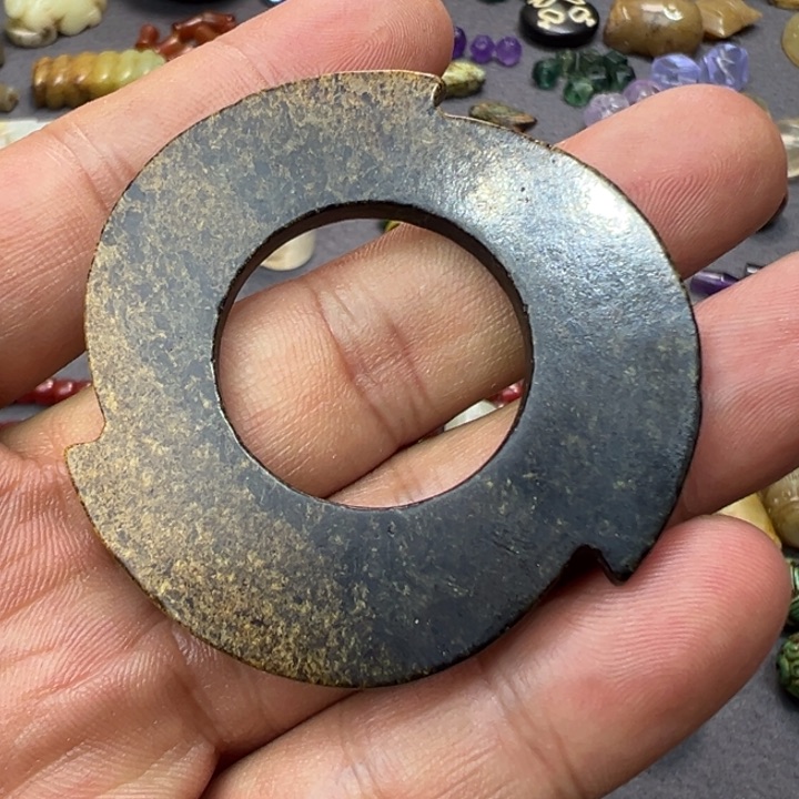 摆件摆件……………………