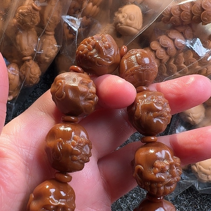 橄榄核吊坠橄榄玉华须派