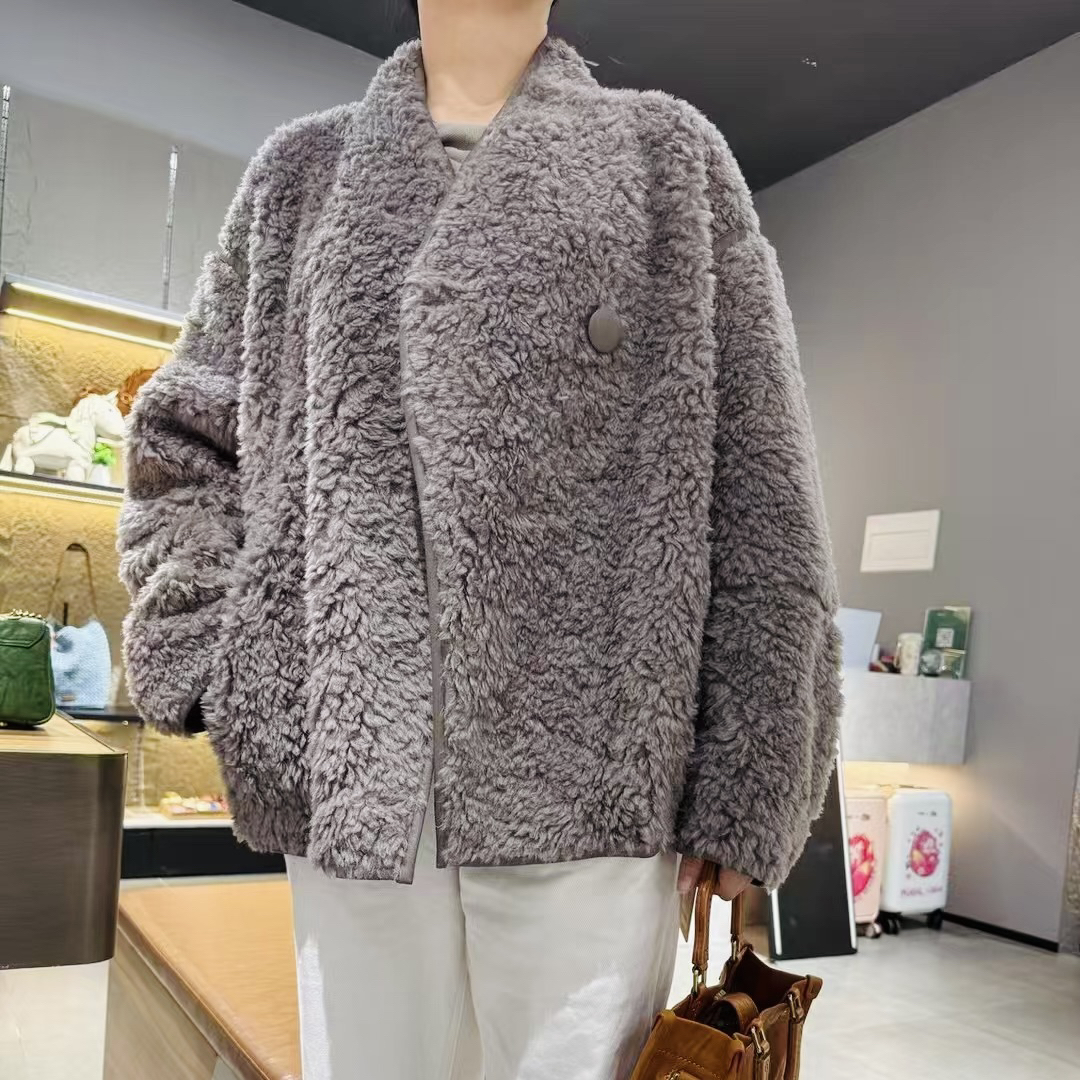 羊羔毛保暖时尚灰色女士百搭气质皮毛一体