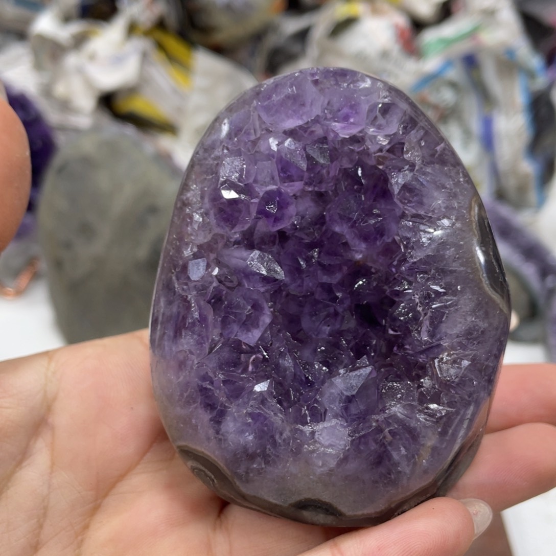 紫晶大型摆件（非配饰）未镶嵌
