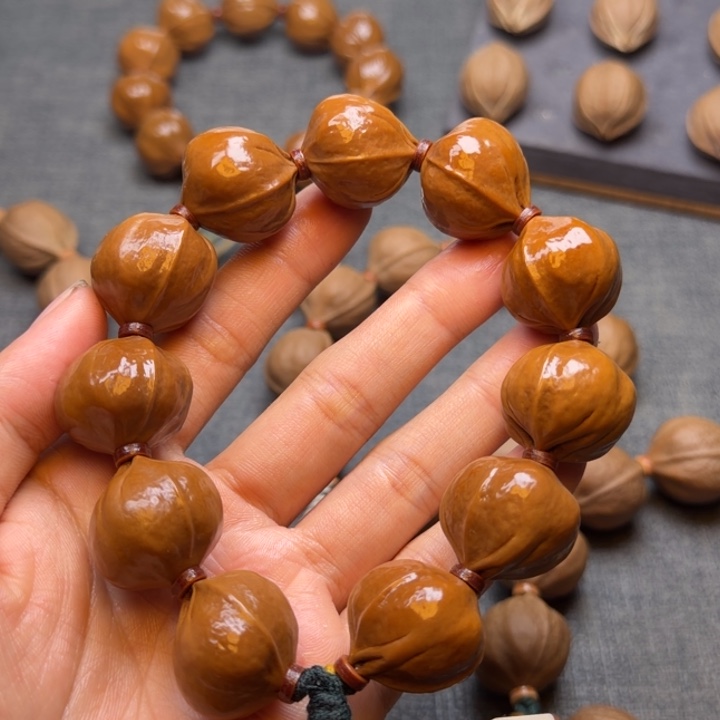 圳***发手串/手链橄榄核梅林铁核2223尺寸