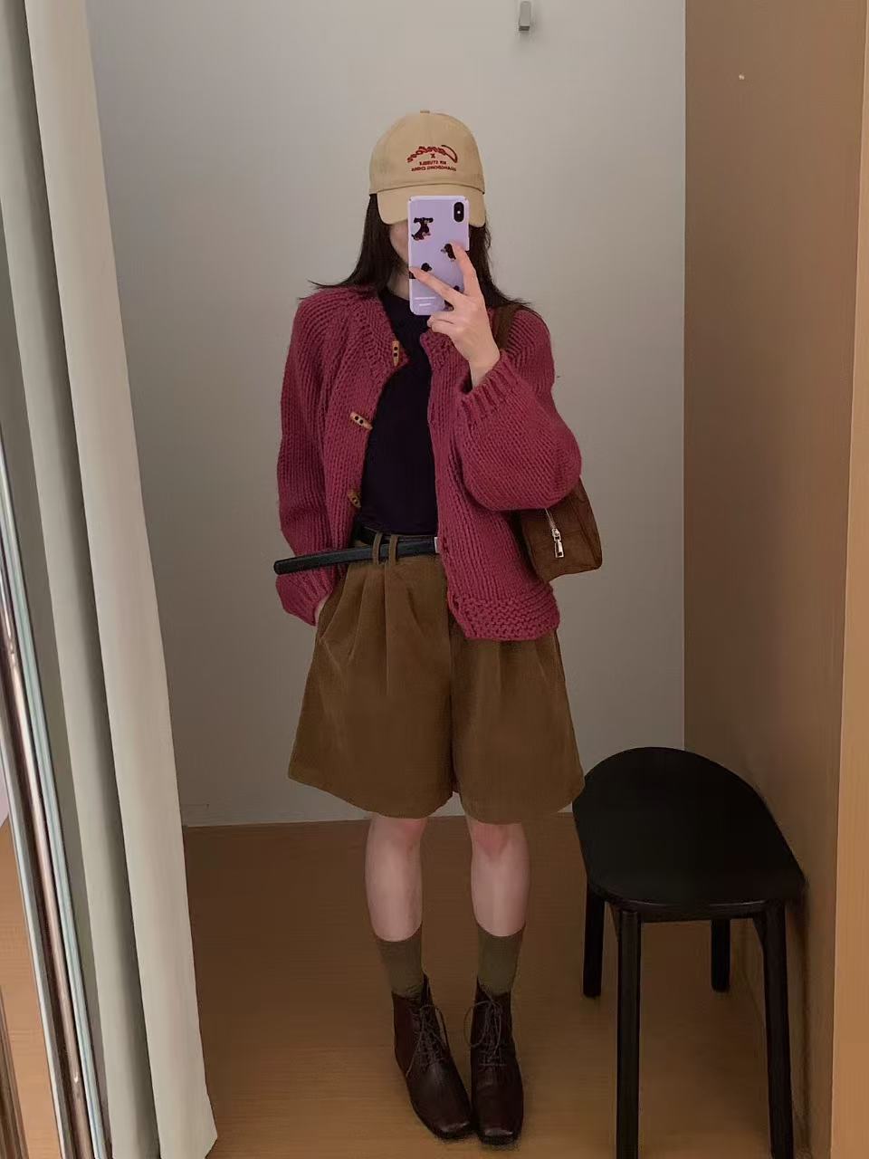 K2056【老巷红莓】韩版粗棒针织牛角扣开衫女