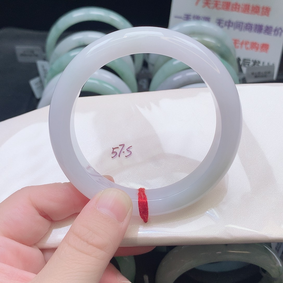 翡翠未镶嵌手镯194