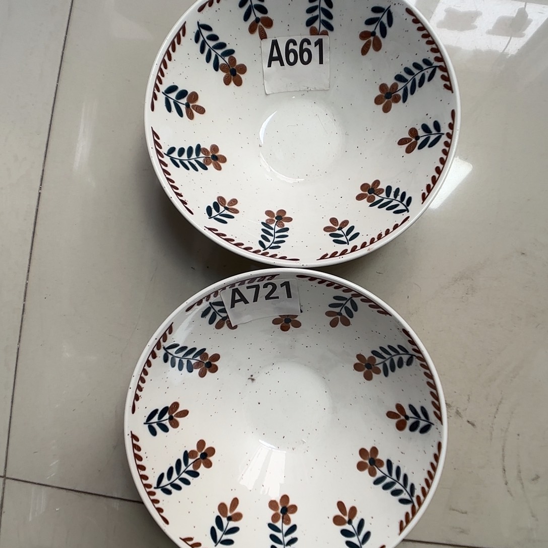 瓷片瑕疵特价陶瓷面碗