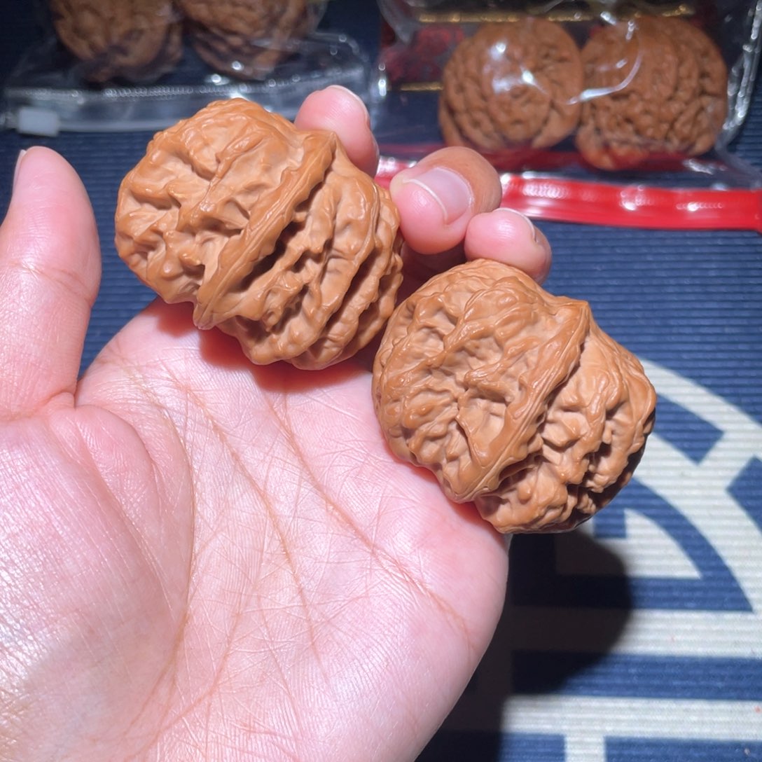 文玩核桃吊坠平谷方块47