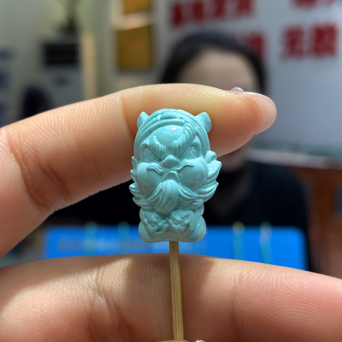 绿松石配饰未镶嵌