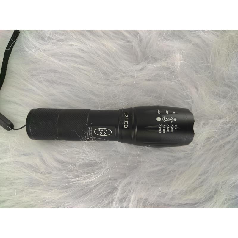 户外小巧便携手电筒