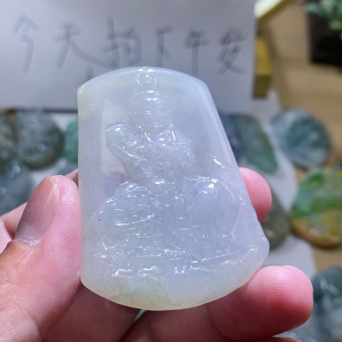 【闪购商品】翡翠颈饰未镶嵌11111111111