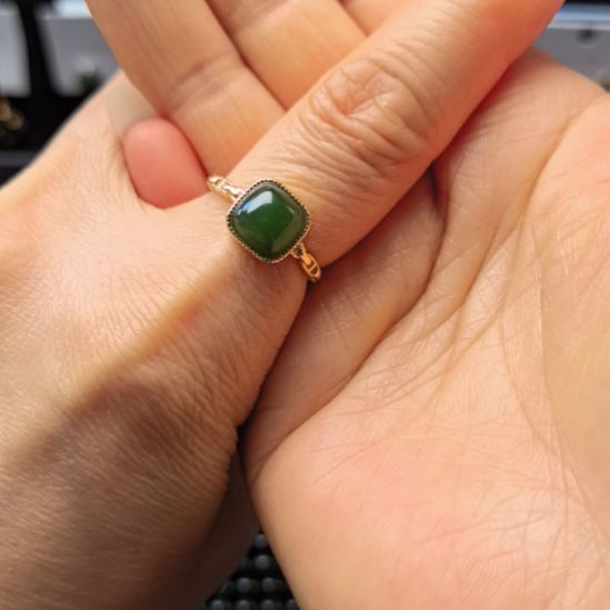 和田玉（碧玉）未镶嵌戒指