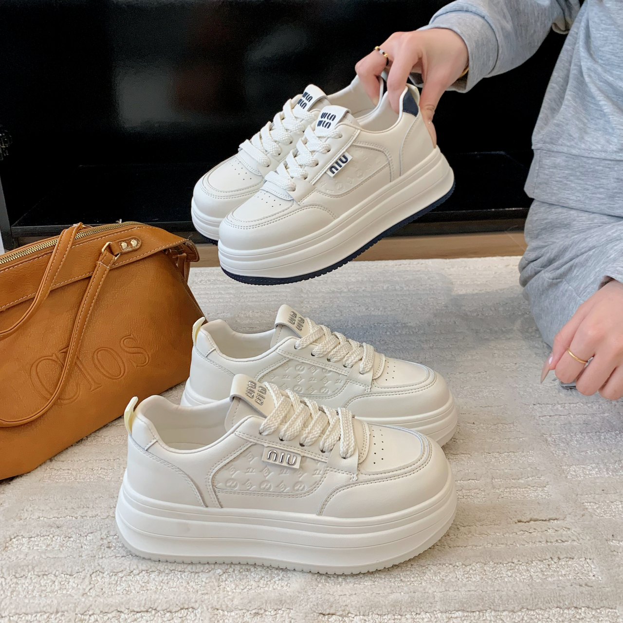 【升级版小个子专属增高小白鞋女2025秋新款松糕底休闲学院风板鞋