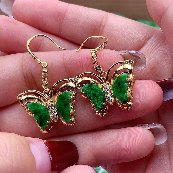 翡翠颈饰银S925镶嵌翡翠