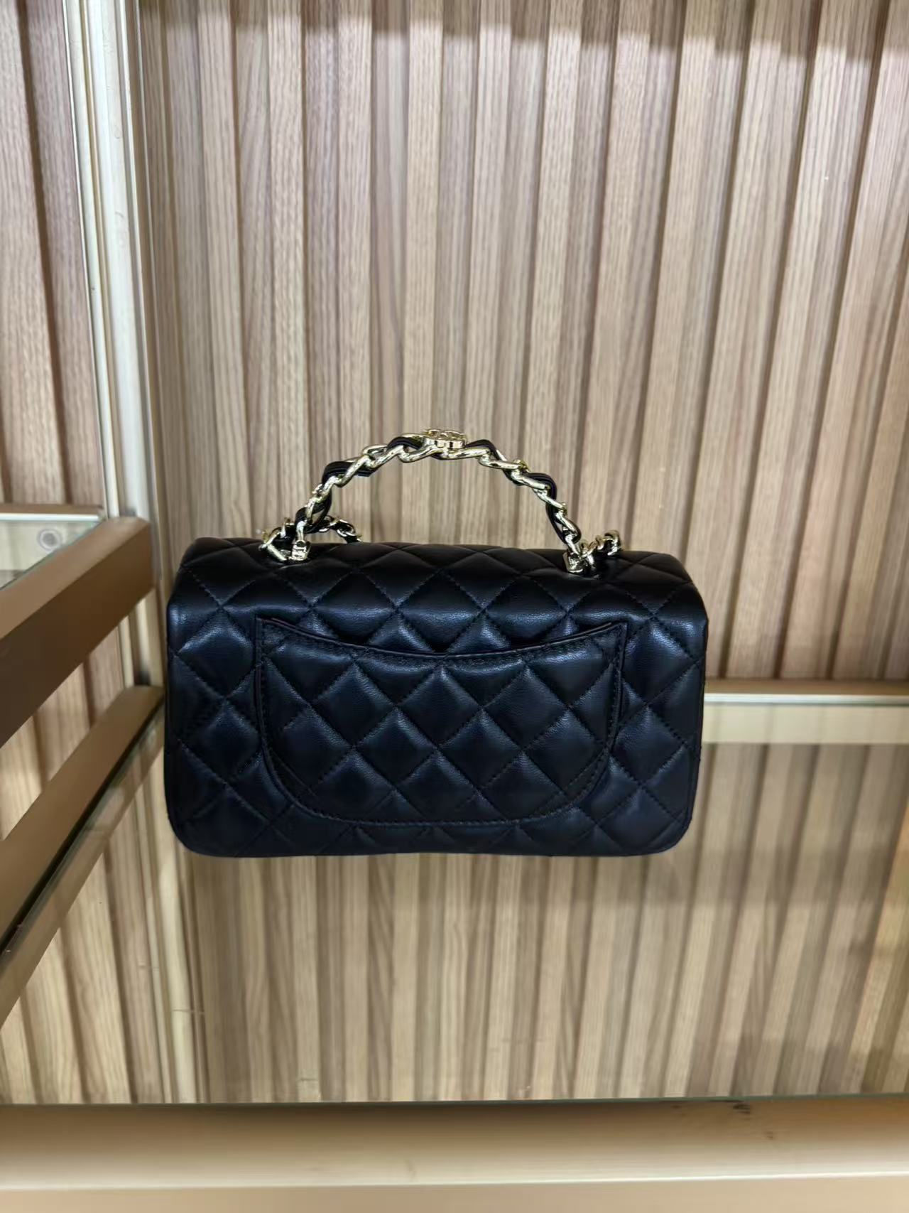 TF382 黑色 20CM 羊皮 菱格小C 无钻 斜挎女包