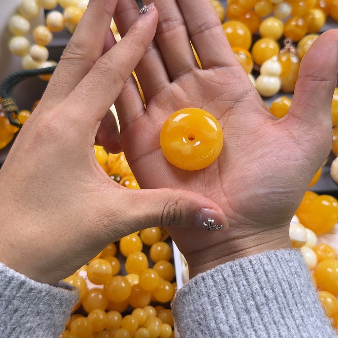 琥珀珠宝奇石未镶嵌平安扣