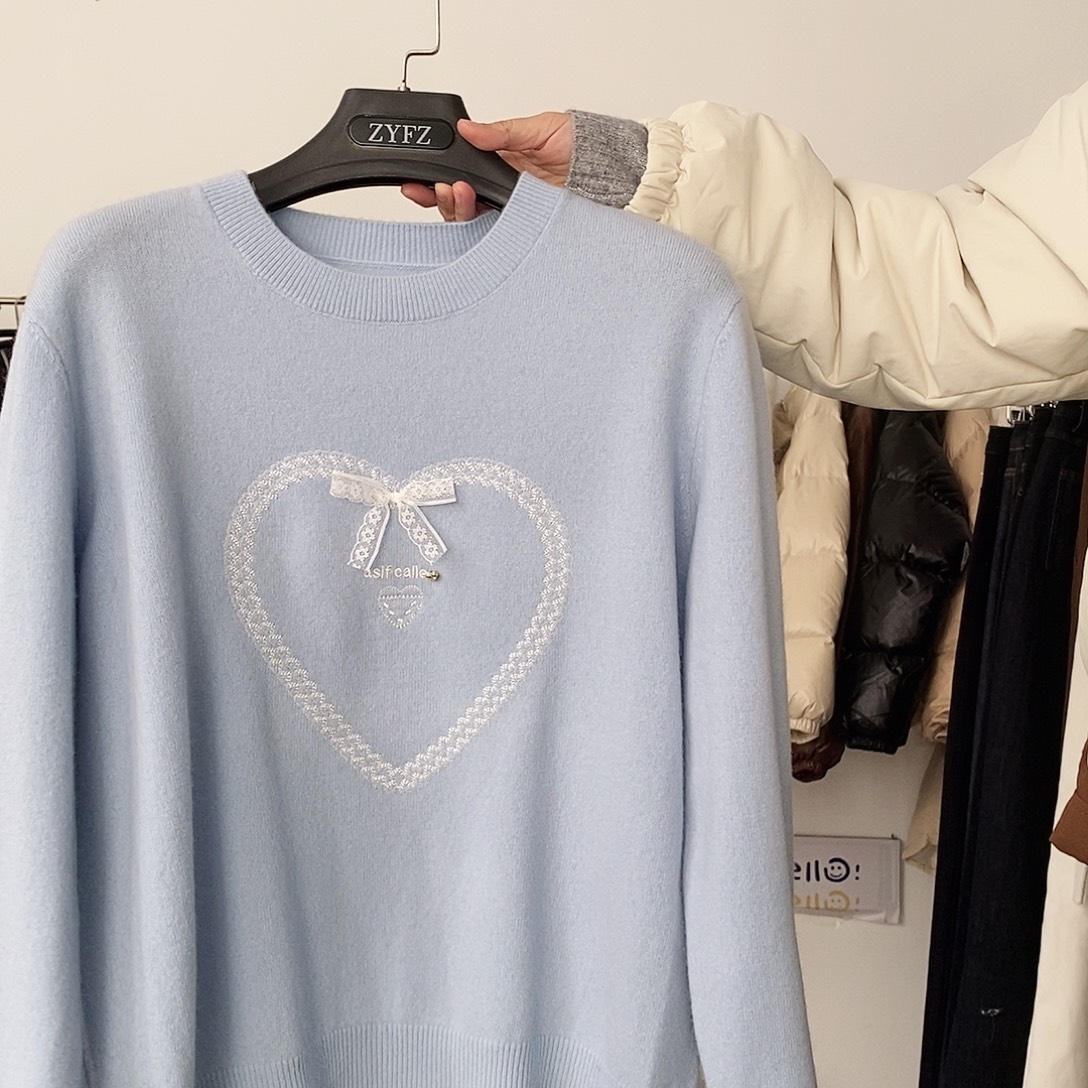 全毛蓝色爱心 针织衫