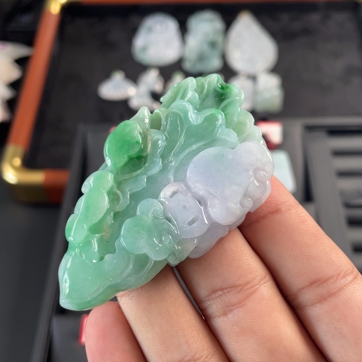 翡翠未镶嵌挂件翡翠首饰