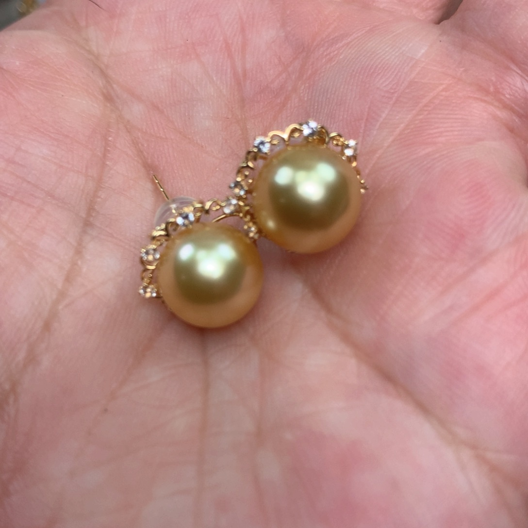 海水珍珠耳饰18K金镶嵌