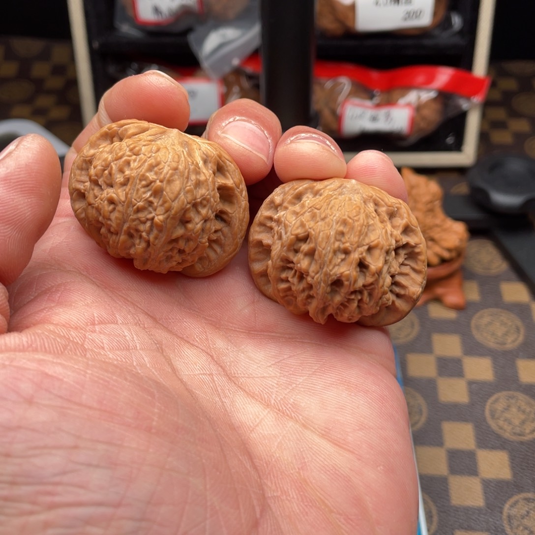 吊坠文玩核桃全品变异磨盘