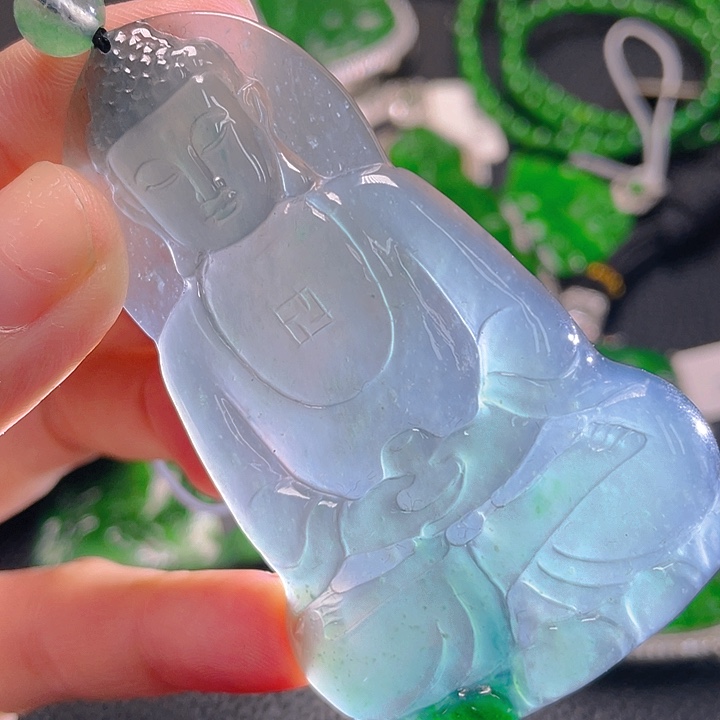 翡翠颈饰未镶嵌74，